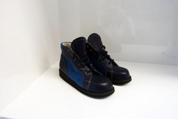 buty granatowe